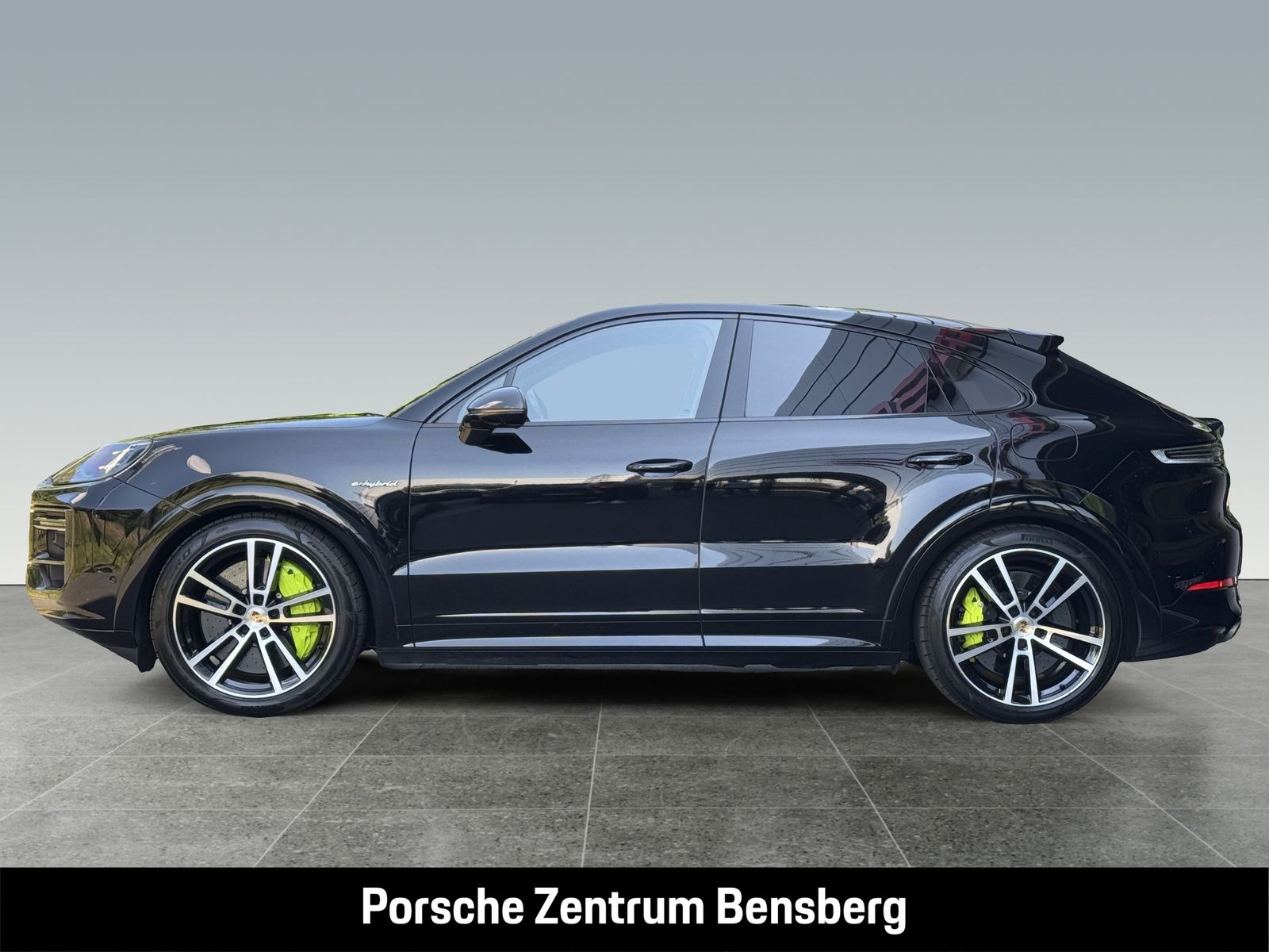 Porsche Cayenne Turbo E-Hybrid Coupé imagem 2
