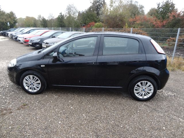 Fahrzeugabbildung Fiat Punto Evo/1.Hand/Alu/Klima/4-Türig/
