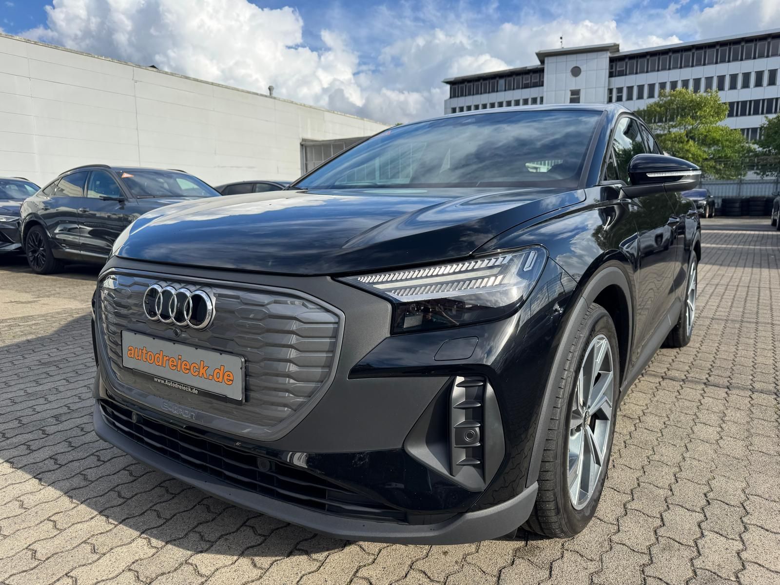 Audi Q4 e-tron Sportback 45 S line ACC AHK MATRIX KAM foto 1