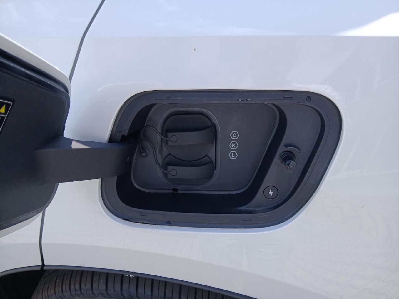Fahrzeugabbildung Volvo EX30 Ultra 2WD Pure Electric