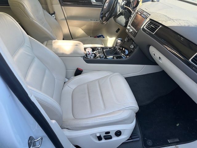 Volkswagen Touareg V8 TDI 4Motion*Vollausstatung*Super Zust