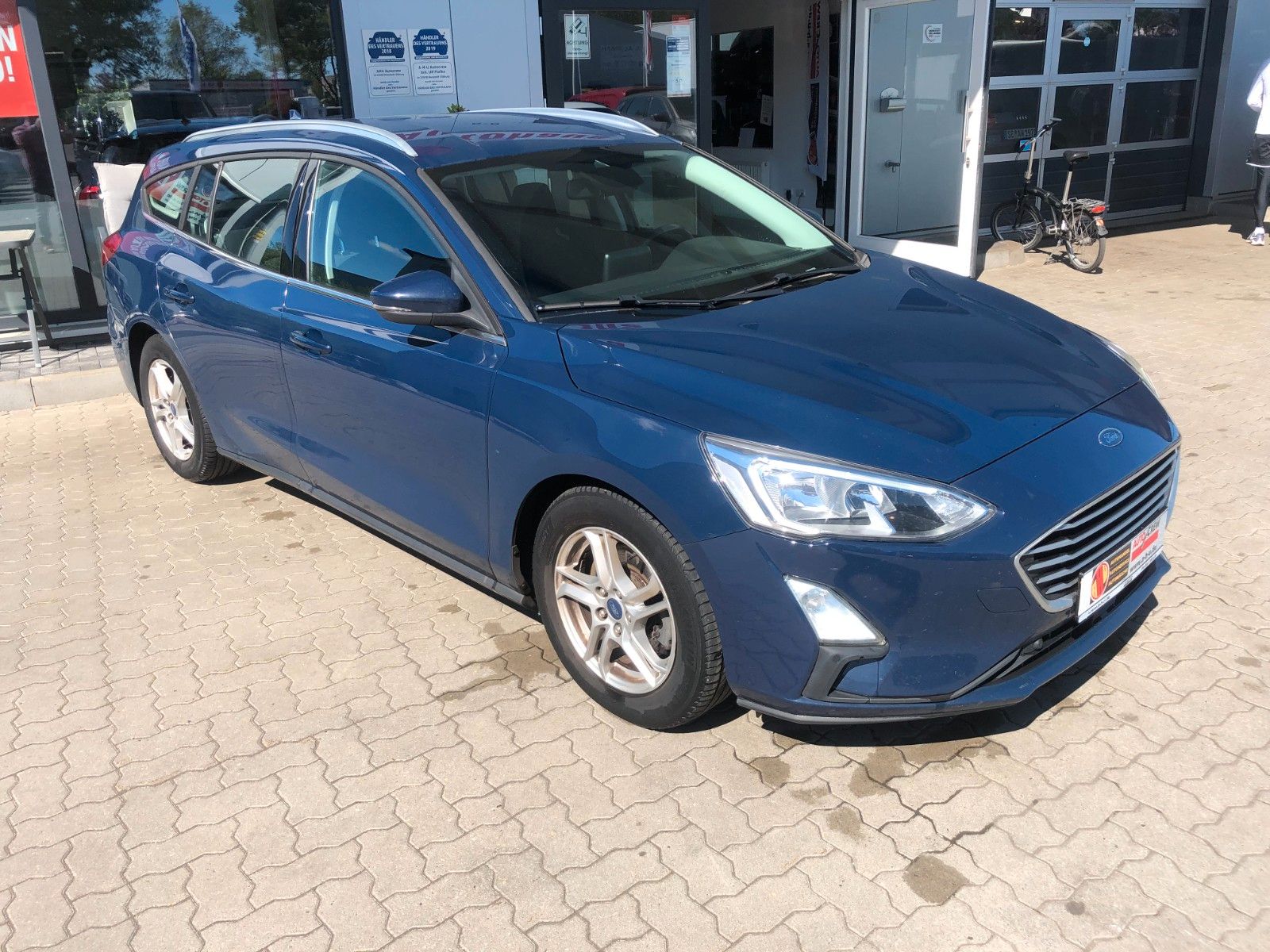 Fahrzeugabbildung Ford Focus Turnier Cool & Connect