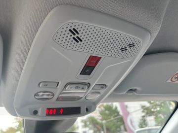 Opel Corsa F  Electric 11 KW Charger  Sitzheizung PDC