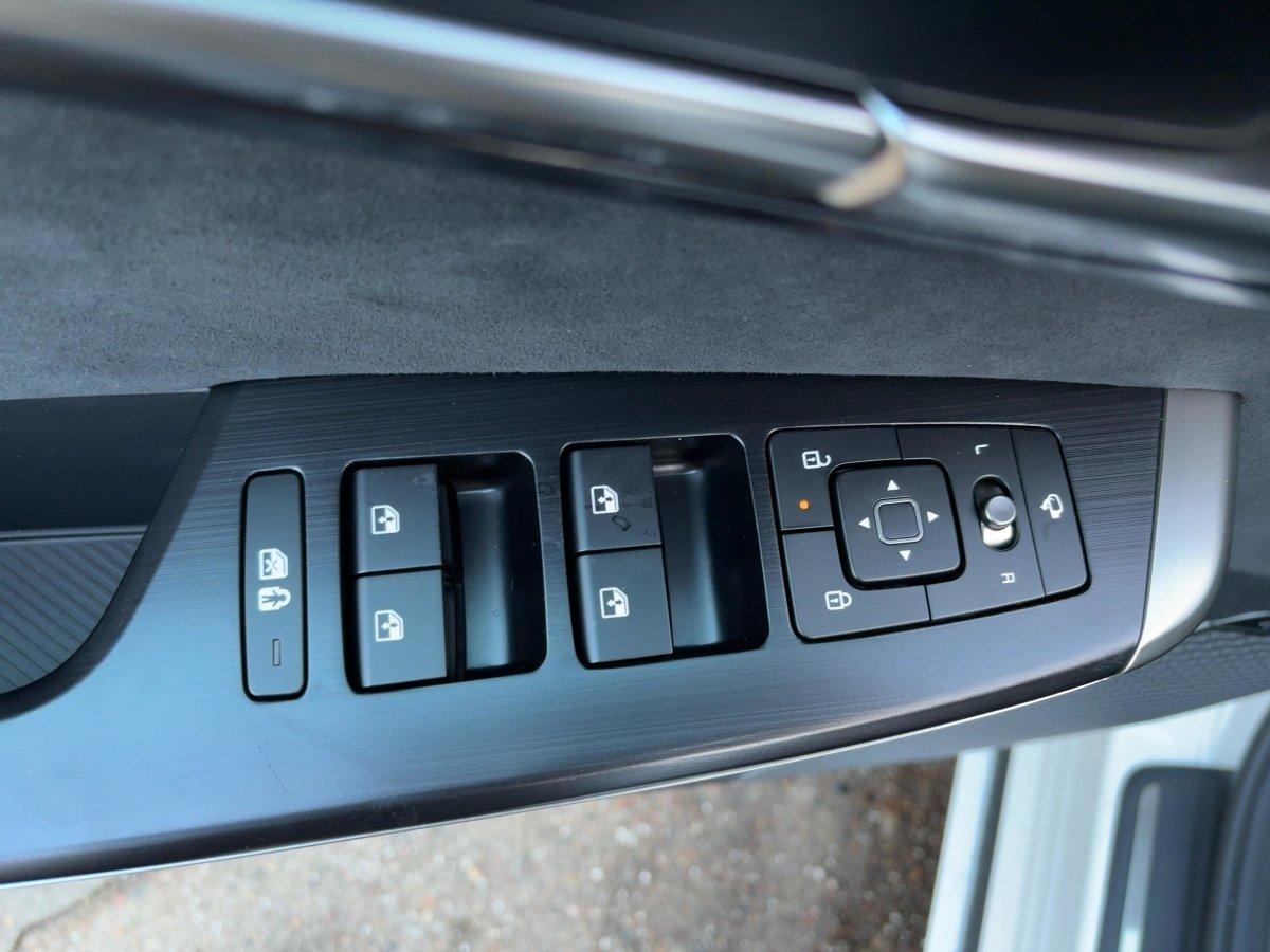 Kia EV6 GT 84kWh AWD Glasdach+LED+360°Kamera+Navi