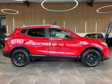 Nissan Qashqai N-Connecta *BI-XENON*LED*AHK*360 KAMERA*