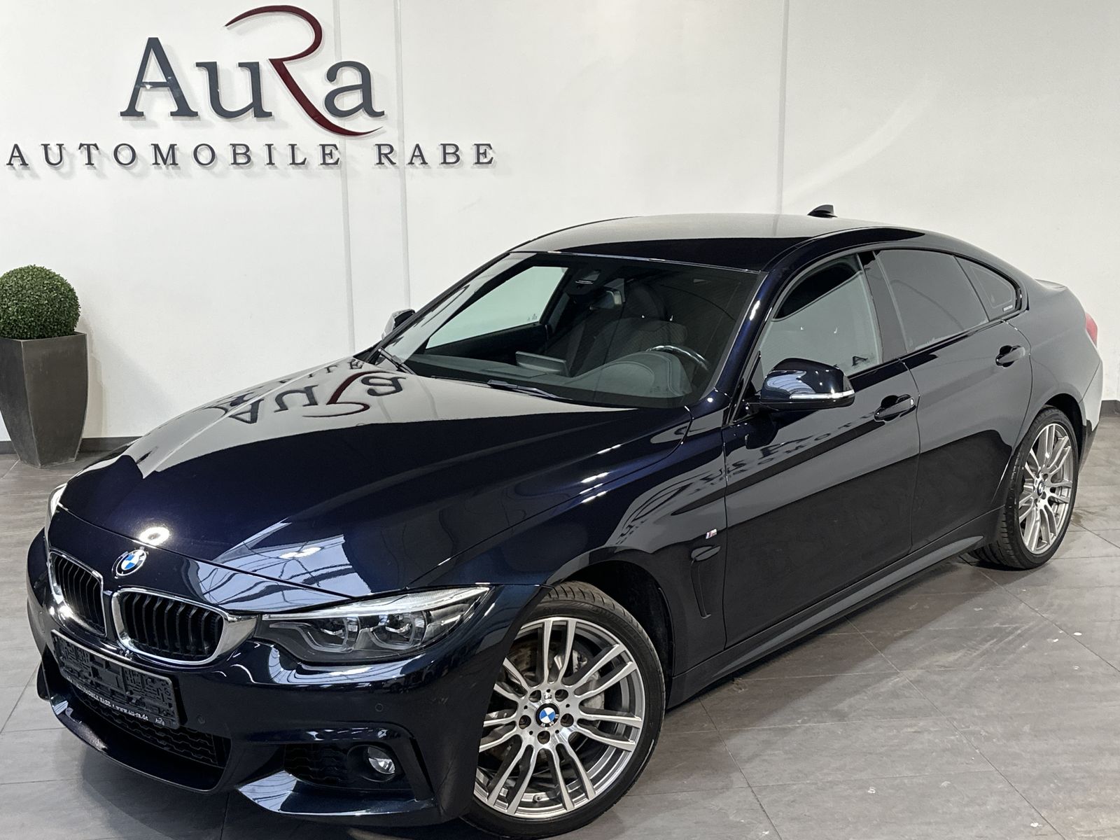 Fahrzeugabbildung BMW 435d Gran Coupé xDrive M-Sport NAV+LED+AHK+KAM+H