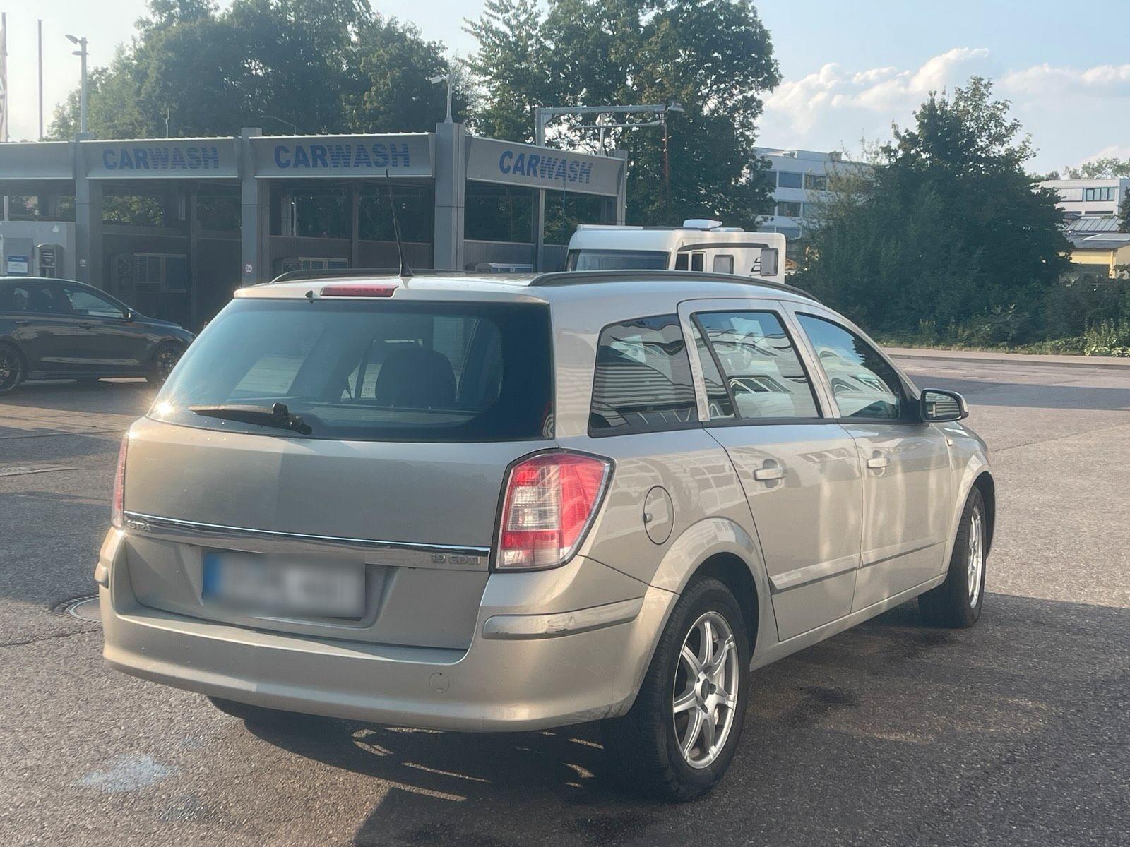 Opel Astra 2006 — engine 101 HP (74kW)