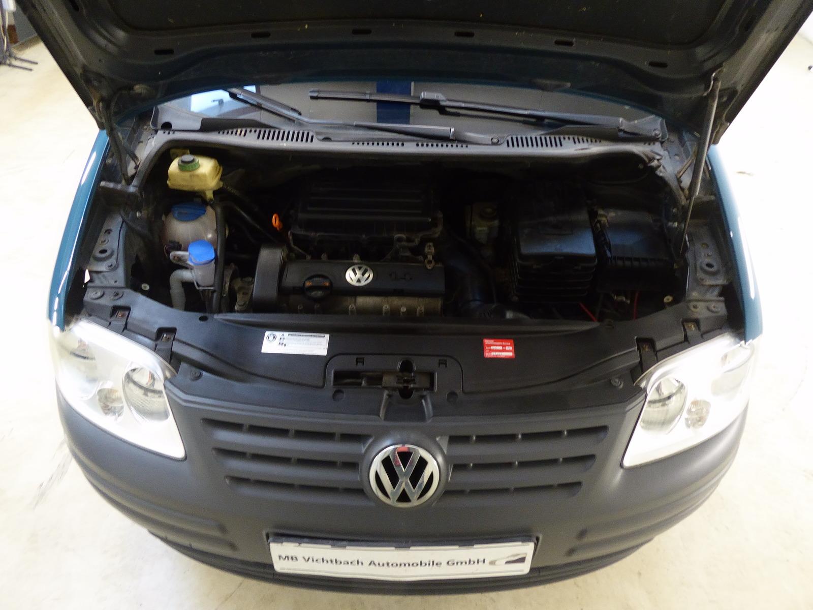 Volkswagen Caddy 2010 — photo 15