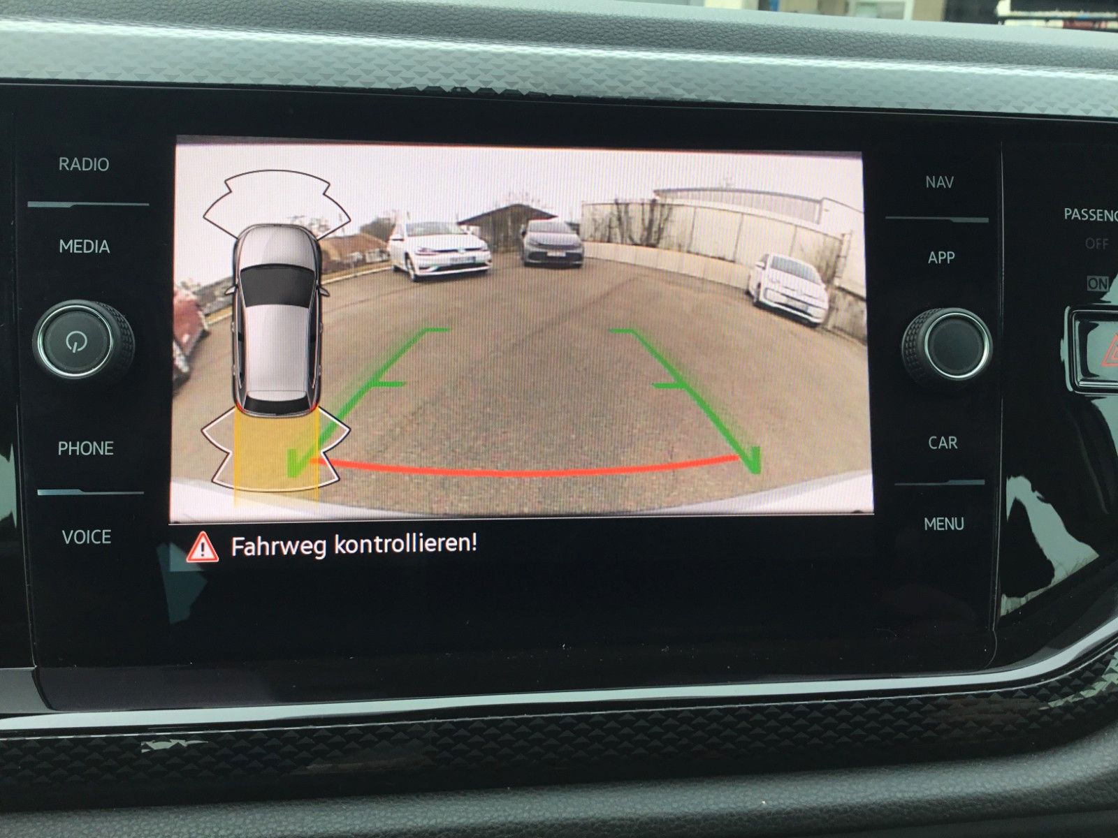 Fahrzeugabbildung Volkswagen Polo 1.0 TSI DSG Life+LED+Kamera+AppConnect+ACC