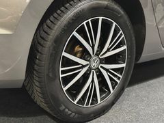 VW Golf Sportsvan - Ansicht 10