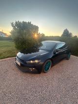 Volkswagen Scirocco 2.0 TSI DSG Standard - Volkswagen Scirocco Standard mit Benzin-Antrieb