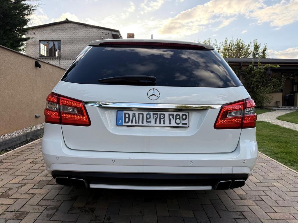 Mercedes-Benz E 63 AMG