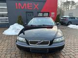 Volvo V70 2.4 Comfort 140 PS HU 11/26 AHK Leder SH Alu - Volvo: 140