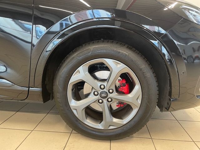 Fahrzeugabbildung Ford Kuga ST-Line X HUD AHK-klappbar Navi B&O LED