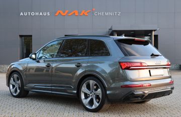 Audi Q7 - 6