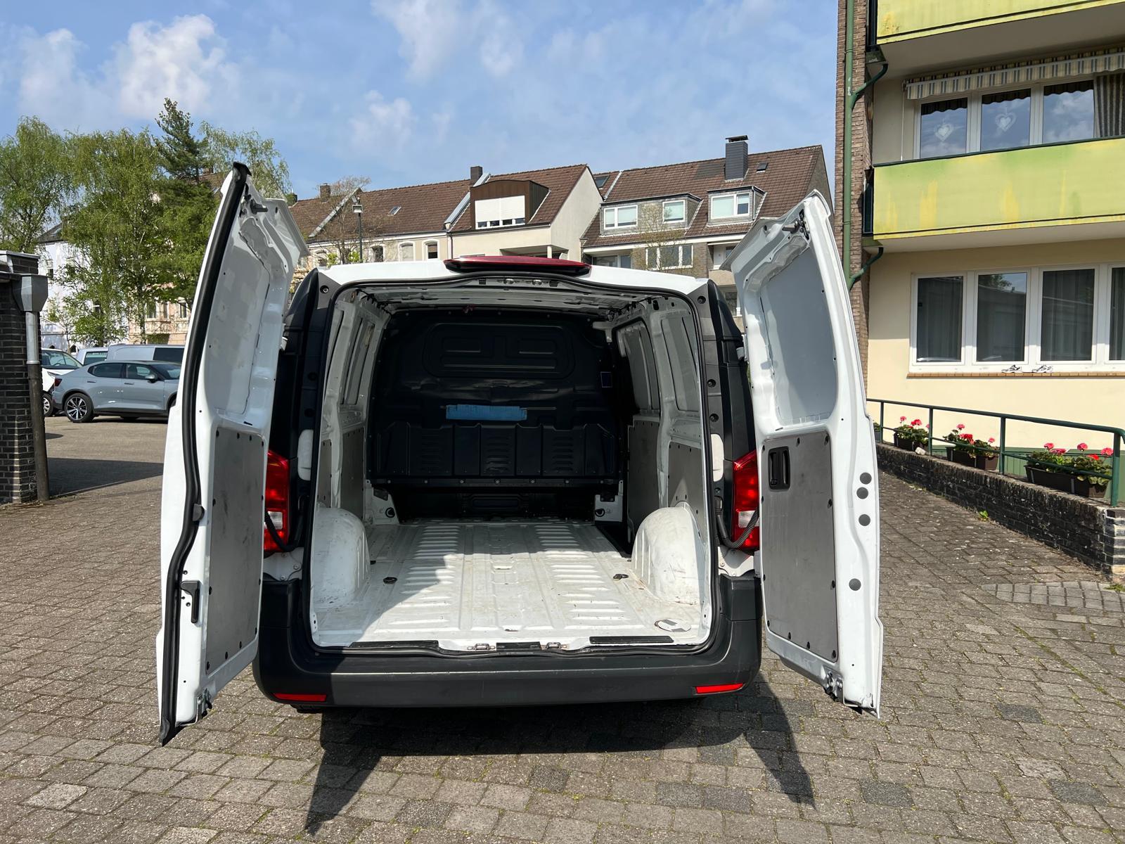 Mercedes-Benz Vito Kasten 110 CDI FWD lang *Klima*Navi