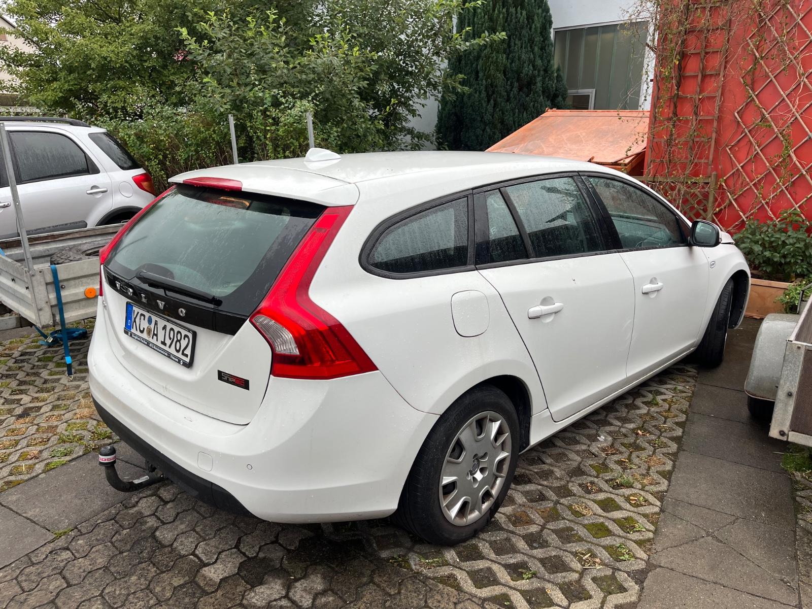 Volvo V60, 2011