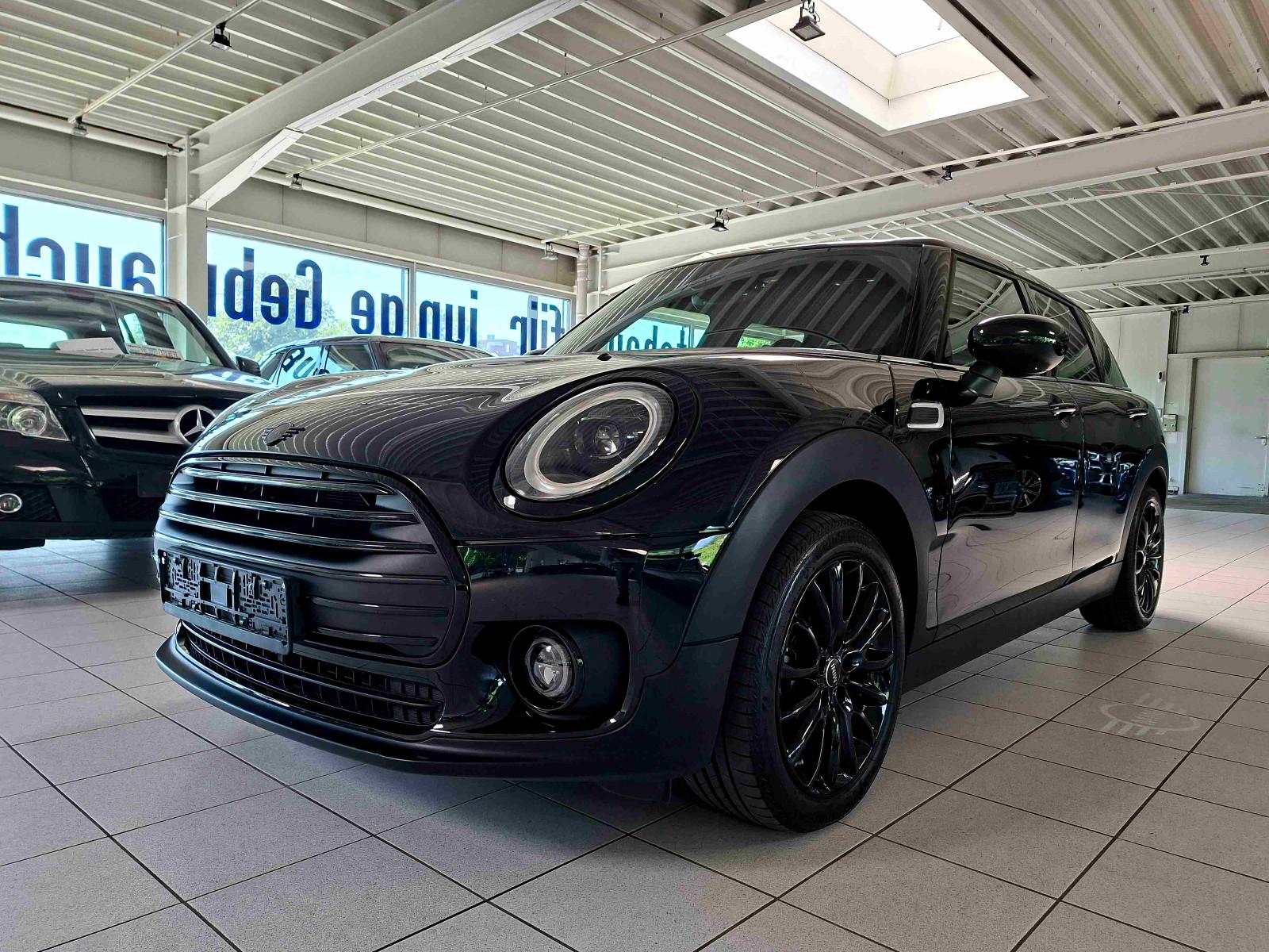 MINI Cooper Clubman Aut Navi Kamera  -Total Black-