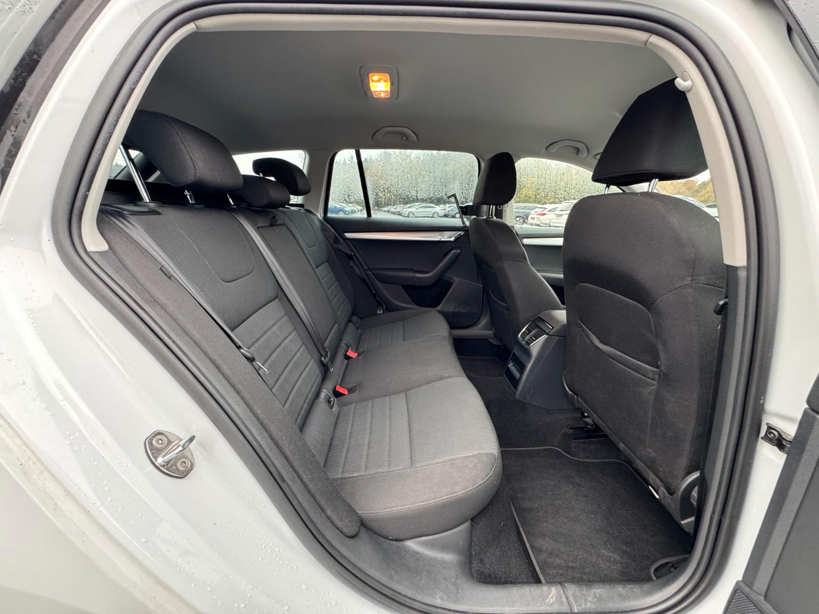 Skoda Octavia 2015 — photo 13