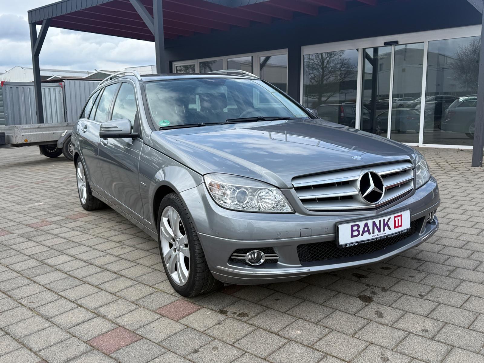 Mercedes-Benz C 180 T Kompressor BlueEfficiency - AUTOMATIK
