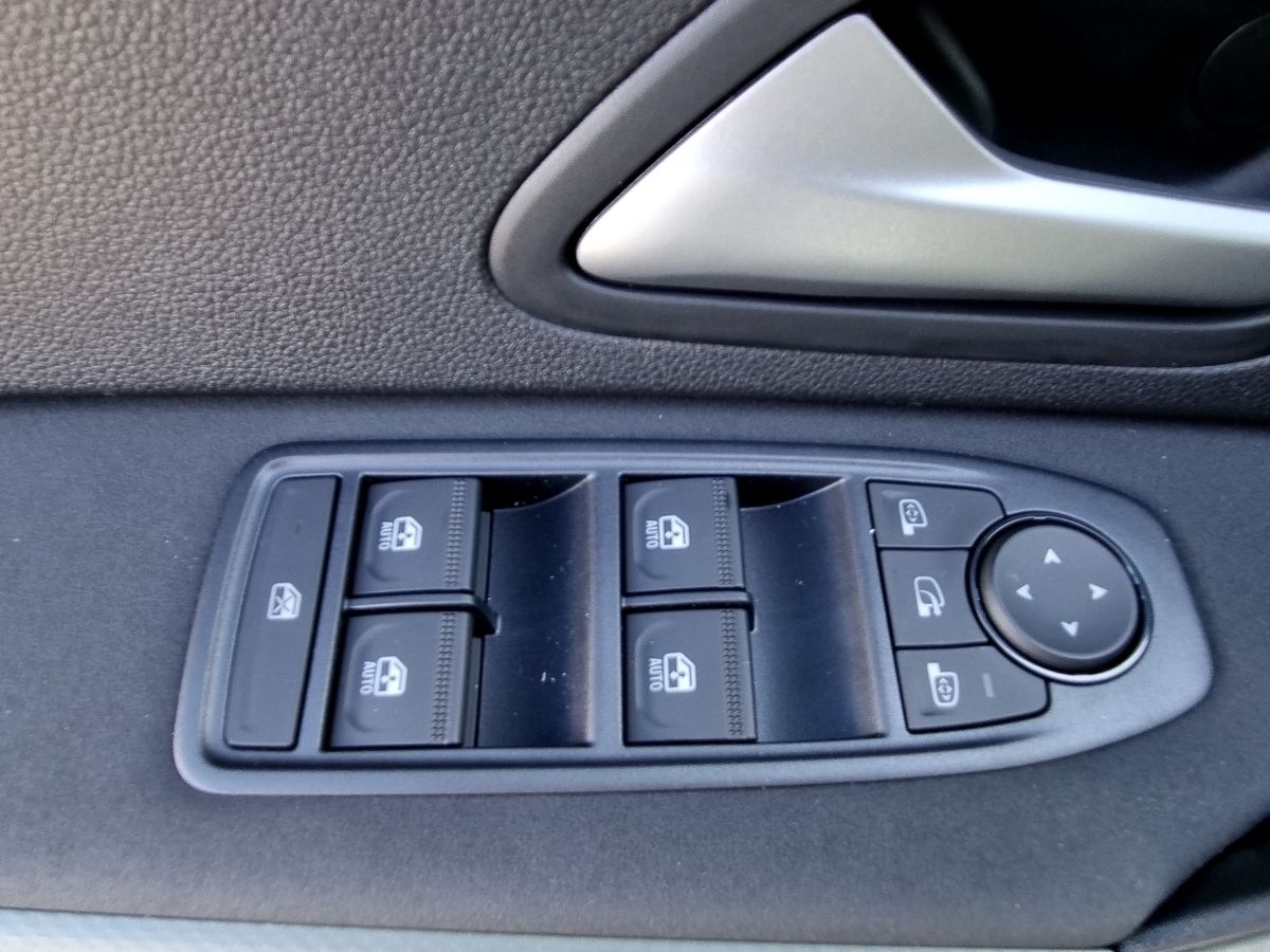 Fahrzeugabbildung Dacia Duster Extreme Eco-G 120 auto