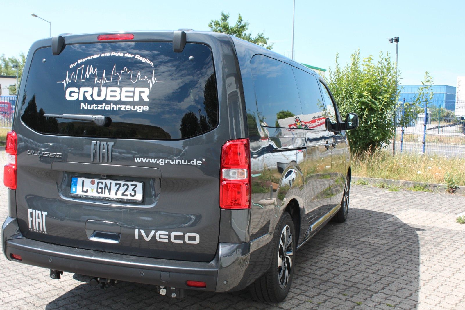 Fahrzeugabbildung Fiat Ulysse 180 BlueHDi L3 Top