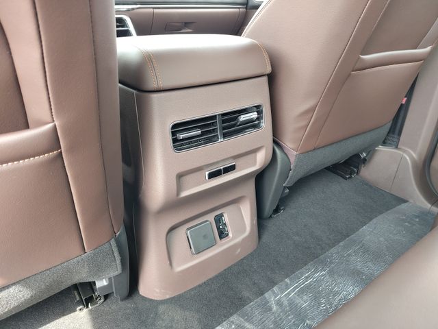 Foton 4 Pickup 4WD,AT,LederSitzheizungCarplay