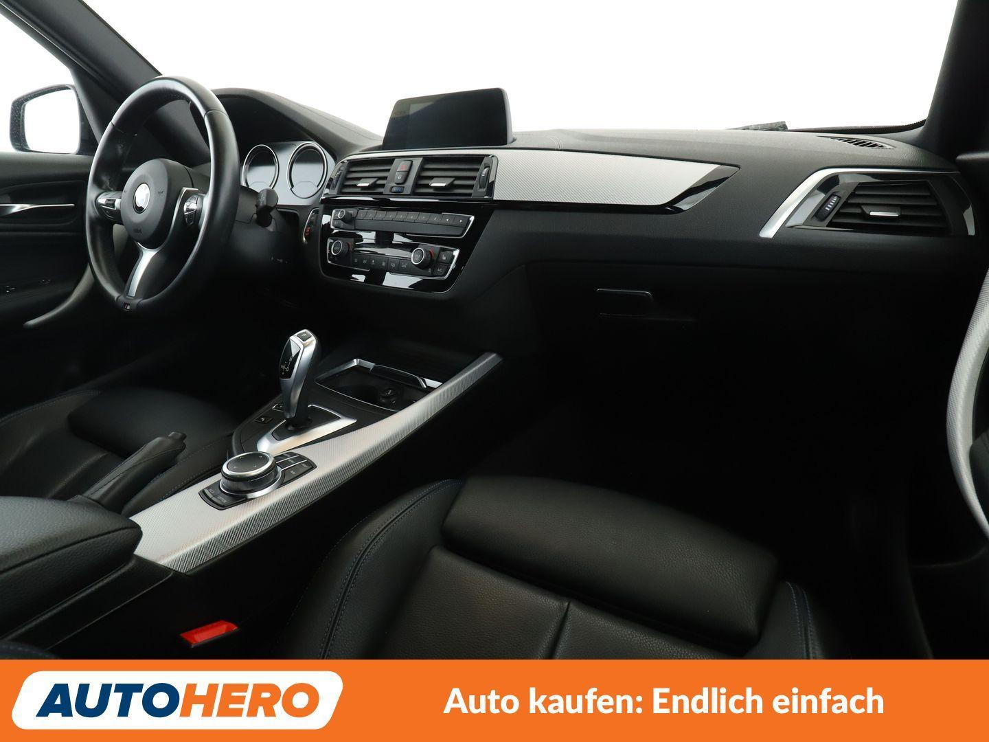 BMW 120i M Sport Aut.*NAVI*TEMPO*PDC*SHZ*