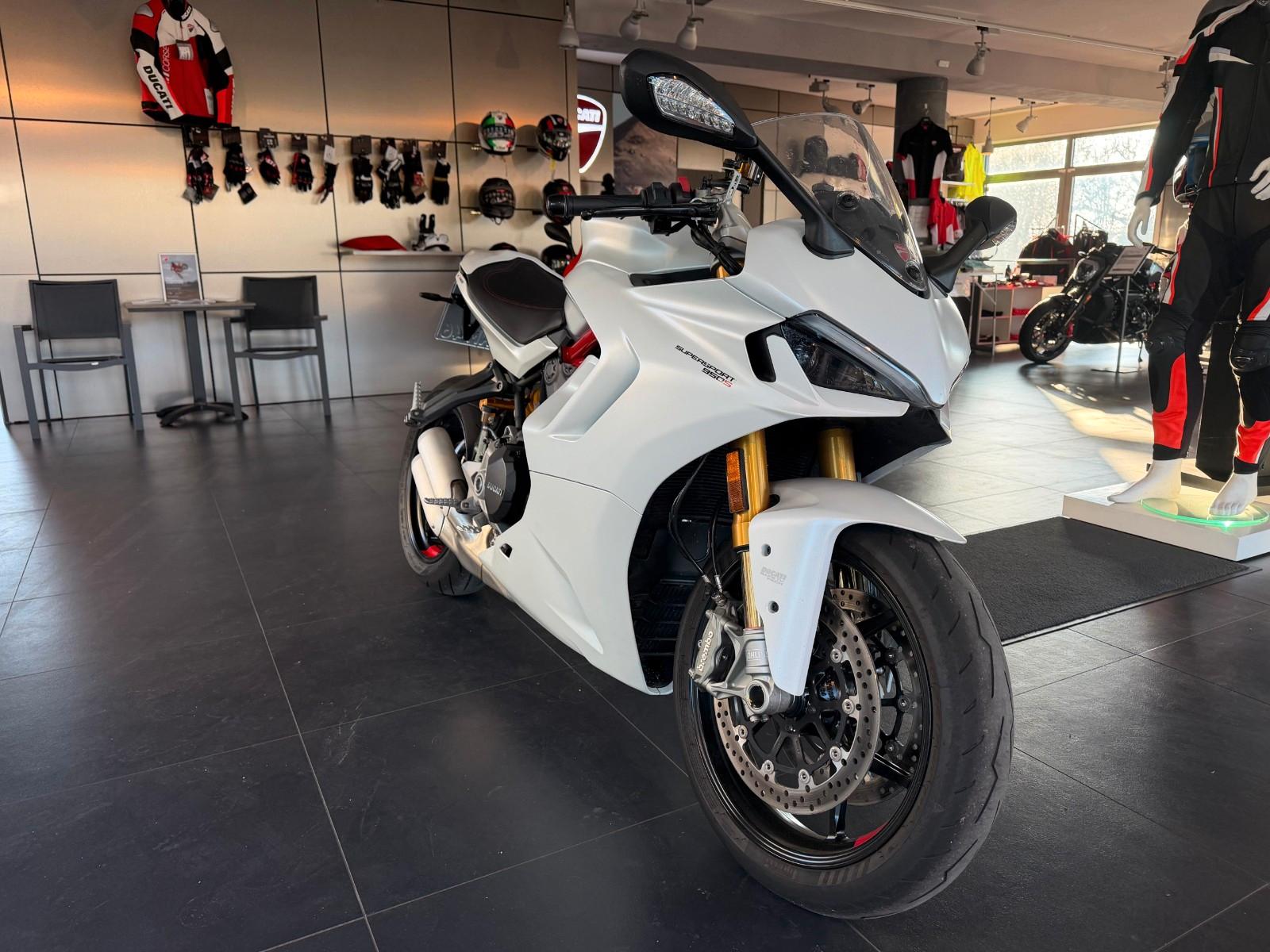 Ducati Supersport 950 S A2*HU neu*top Zustand