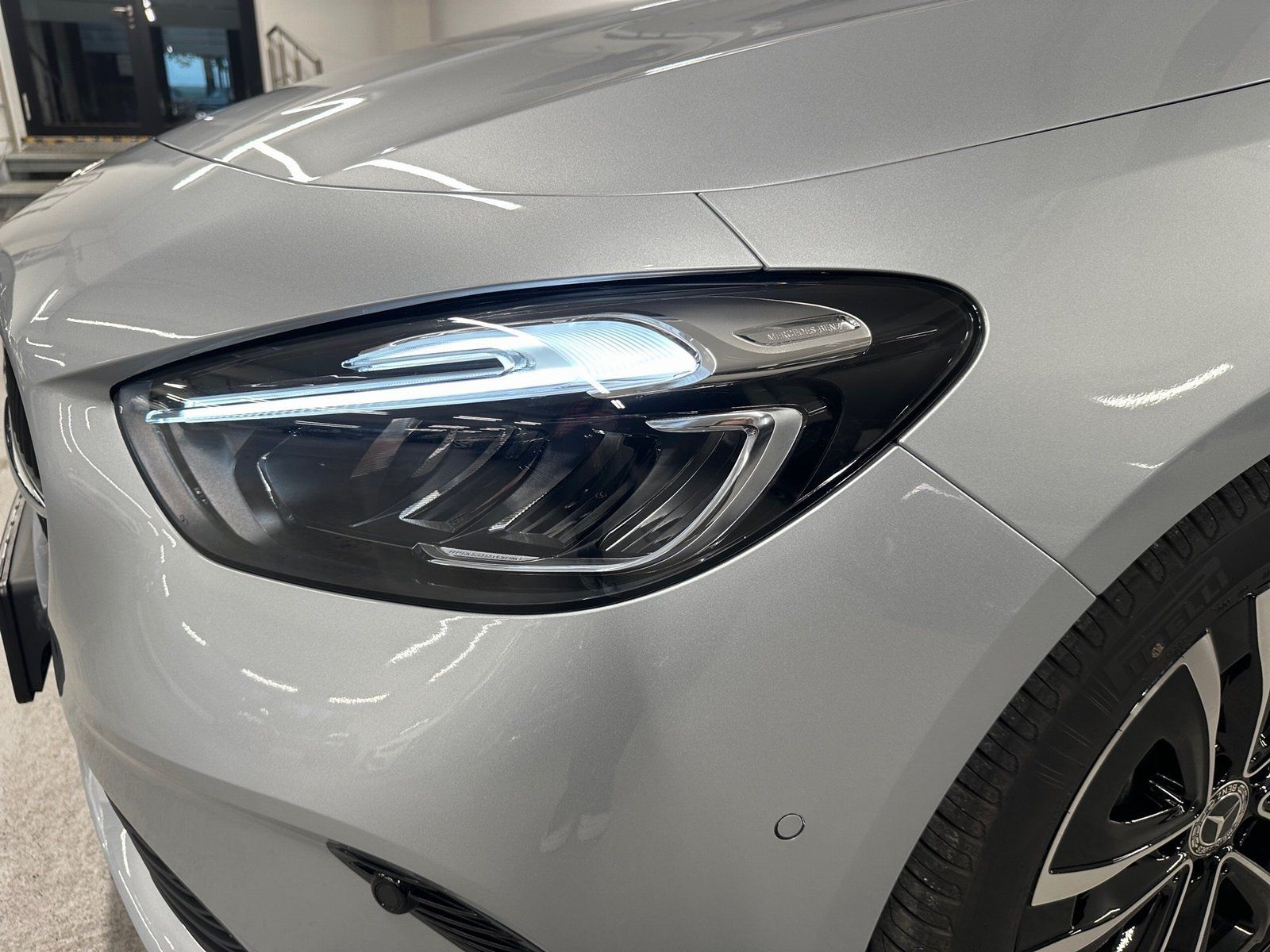 Fahrzeugabbildung Mercedes-Benz B 180 Progressive *LED*Kamera*CarPlay*Easy-Pack*