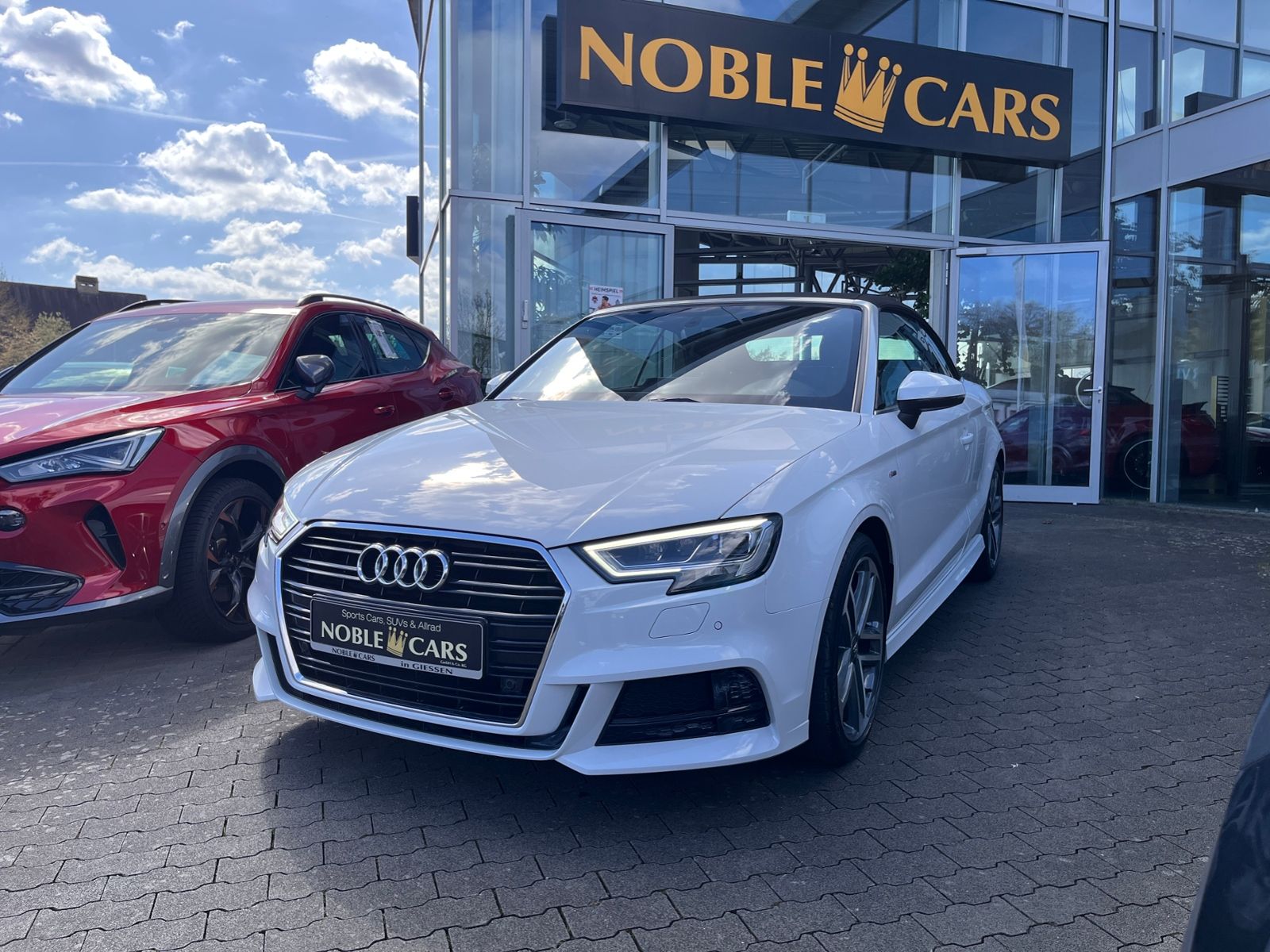 Fahrzeugabbildung Audi A3 Cabriolet 35 TFSI S line sport LED NAV PDC