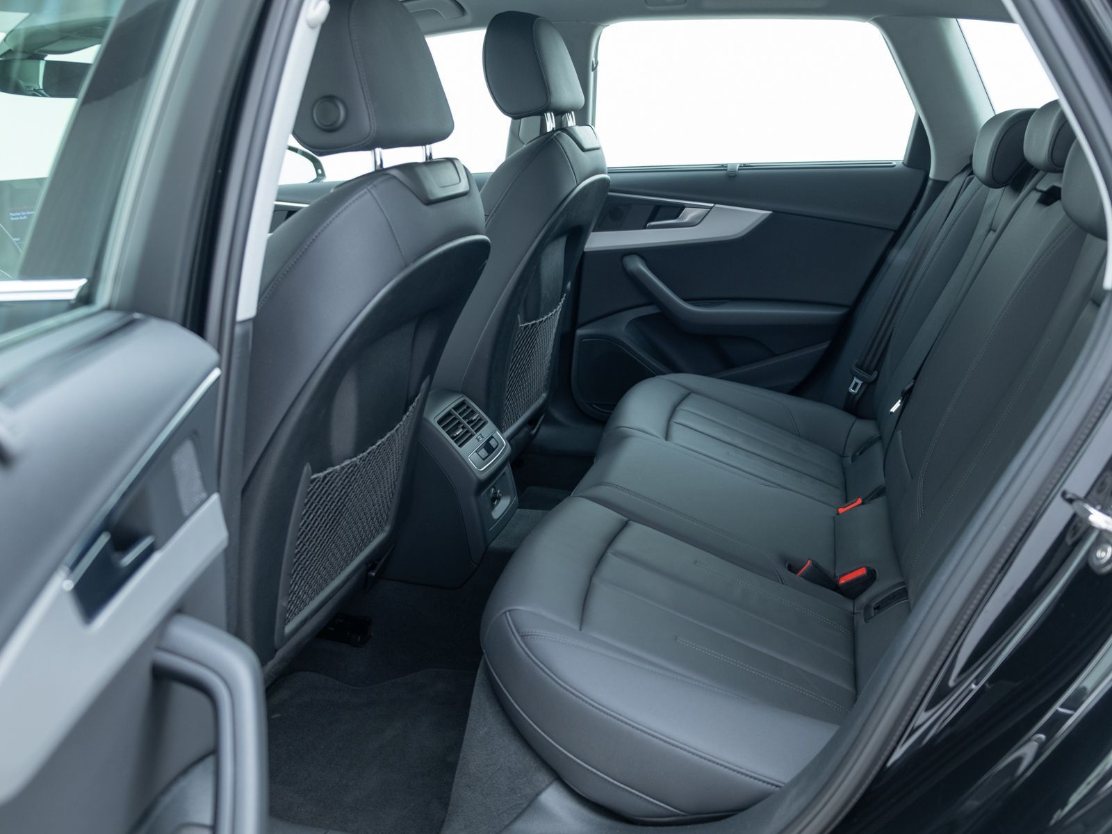 Audi A4 - Bild 19