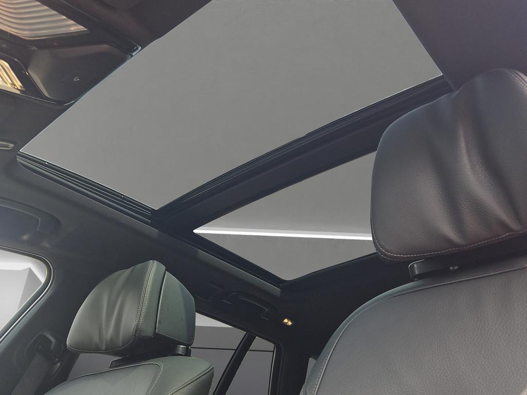BMW 530d T. M-SPORT LASER HUD PANO KAMERA H/K AHK