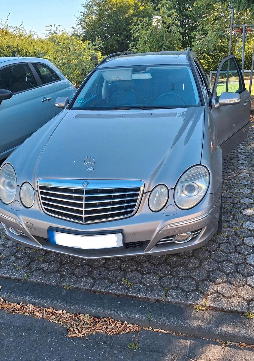 Mercedes-Benz E 280
