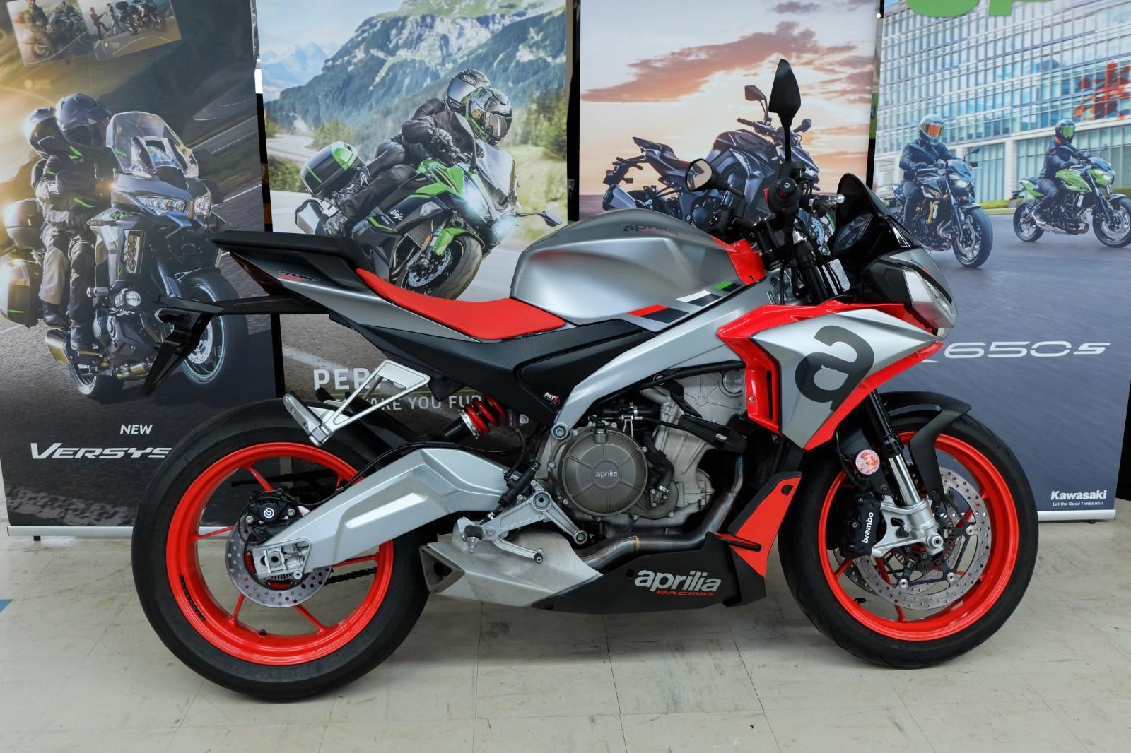 Aprilia Tuono 660