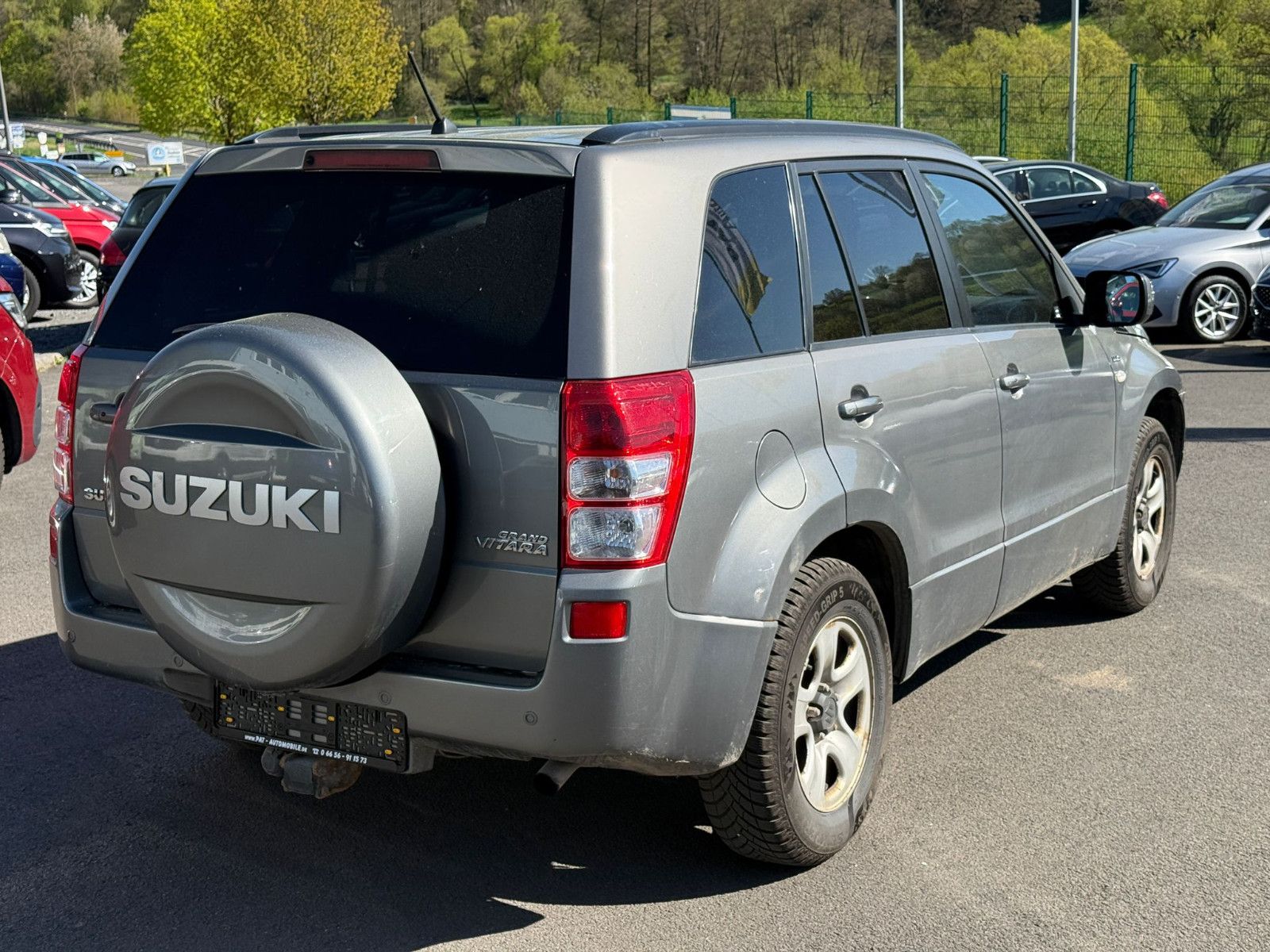 Fahrzeugabbildung Suzuki Grand Vitara 1.9 DDIS Comfort AHK Klimaaut PDC