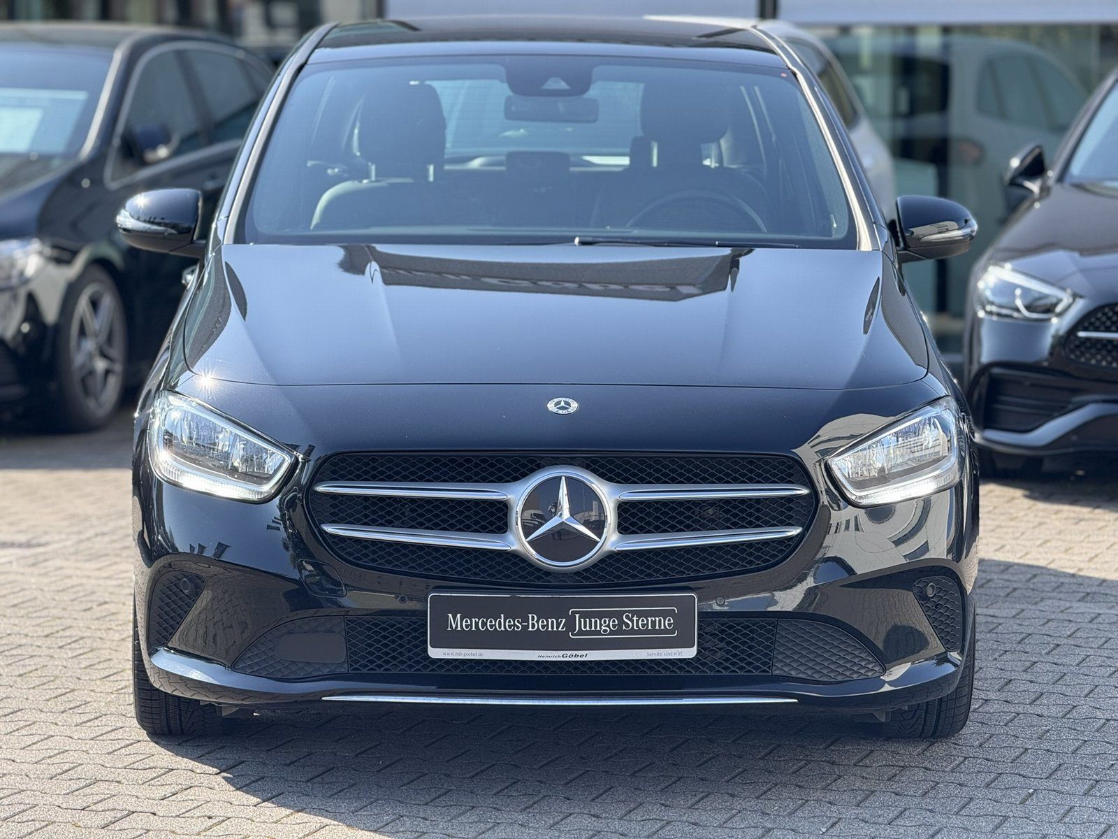 Fahrzeugabbildung Mercedes-Benz B 180 Progressive*AUTOMATIK*NAVI*PDC*SPURHALTE*