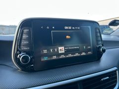 Fahrzeugabbildung Hyundai Tucson 1.6 CRDi *AHK*NAVI*KAMERA*LED*1.Hd.*