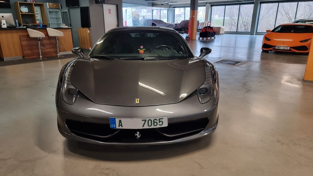 Ferrari 458