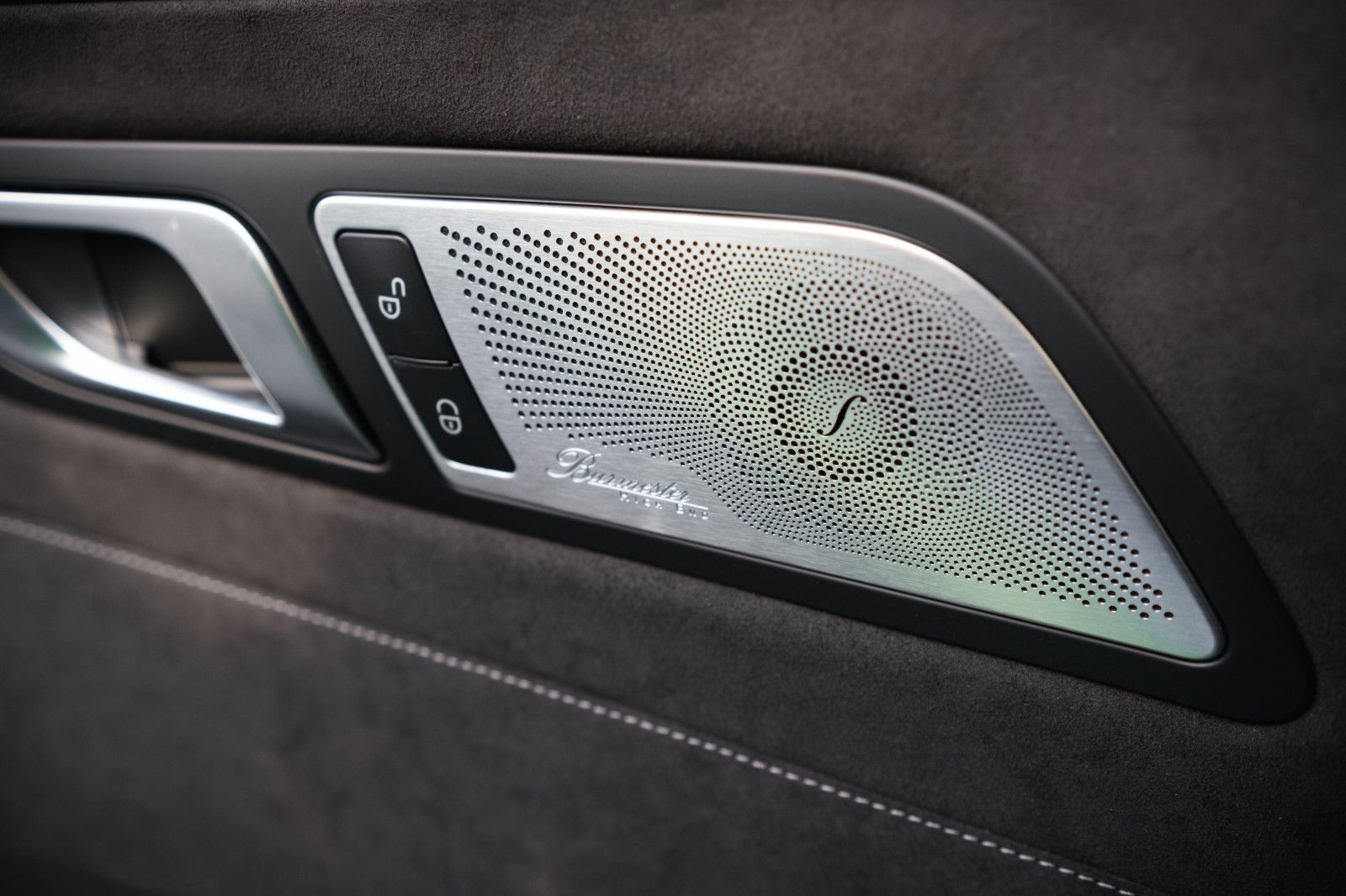 Fahrzeugabbildung Mercedes-Benz AMG GT R Coupe-erst 1.900km.-Park-Paket