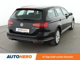 Volkswagen Passat 2.0 TDI Highline 4Motion BM Aut.*PDC* - Volkswagen Passat aus 2018