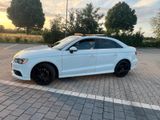 Audi A3 S-Line Prestige Ausstattung Panora... - Audi A3: Ausstattung