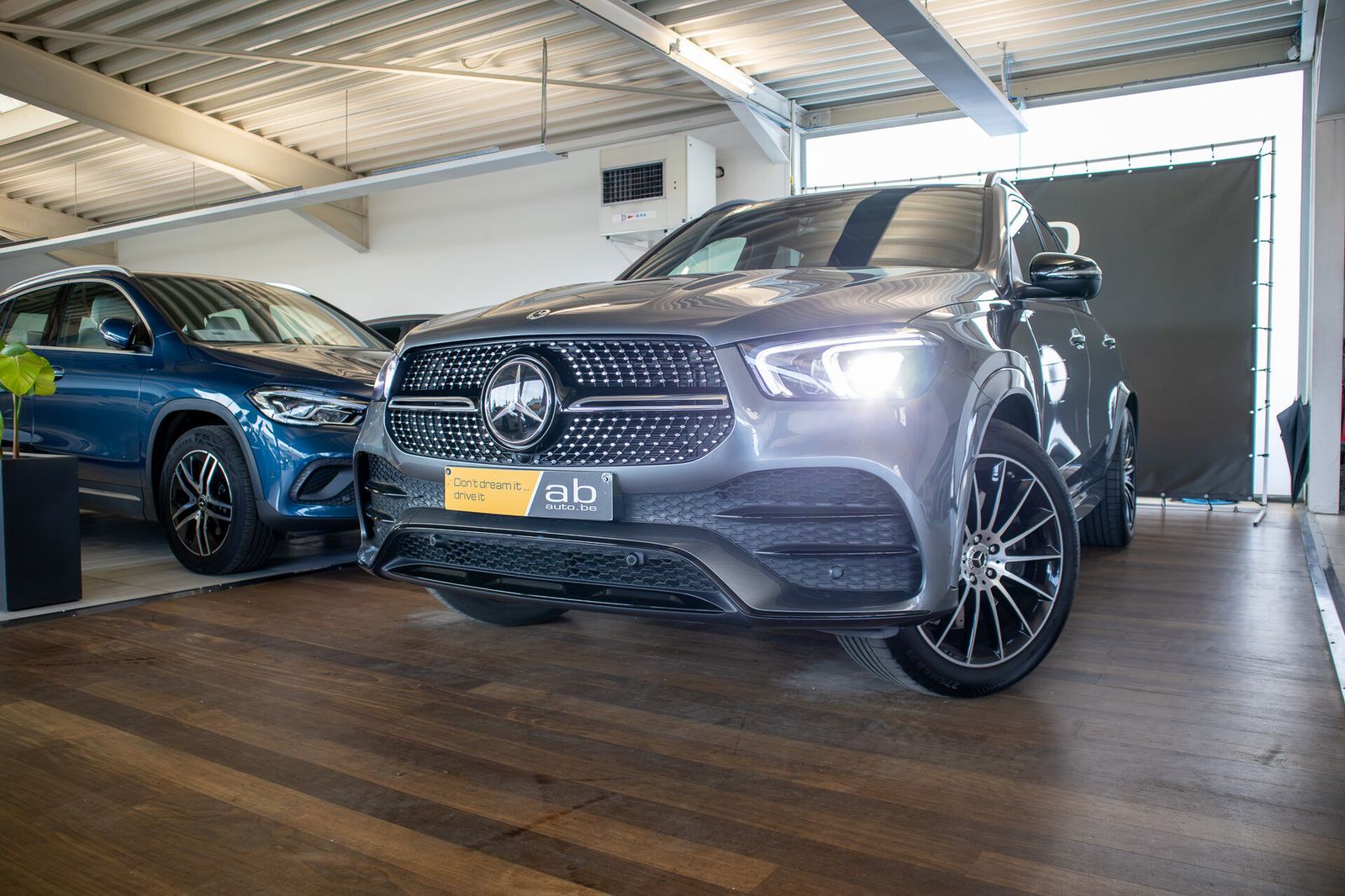 Mercedes-Benz GLE 450 4-MATIC, AMG, 360°, BURMESTER, LUFTFEDER