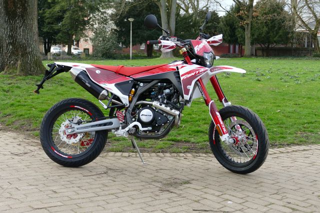 Fantic XMF 125 Motard Competition 2024 erE5   Verfügbar