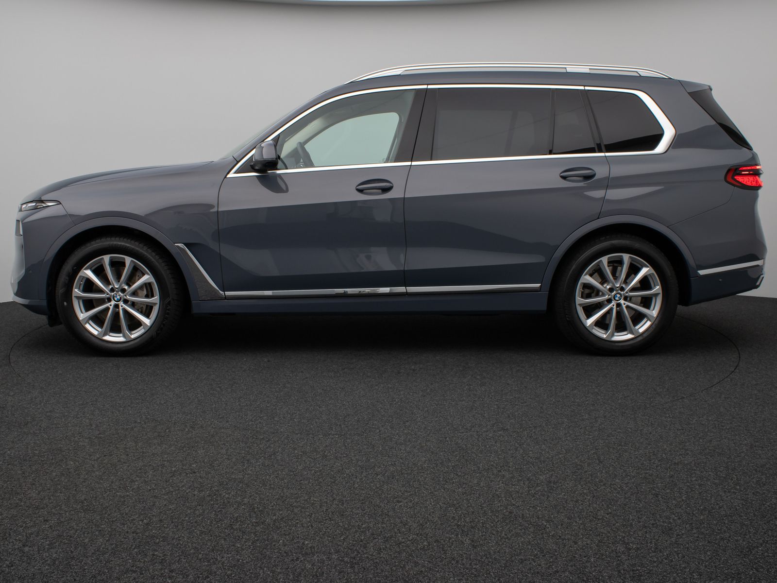 Fahrzeugabbildung BMW X7 xD40d Panorama 360°HUD DAB H/K Massage SoftCl