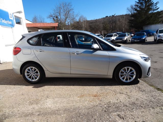 Fahrzeugabbildung BMW 218 Active Tourer/Automatik/Kamera/1.Hd/59.900km