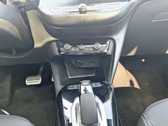 Fahrzeugabbildung Opel Corsa F e Ultimate Pano, RFK, Tot-Winkel-Warner