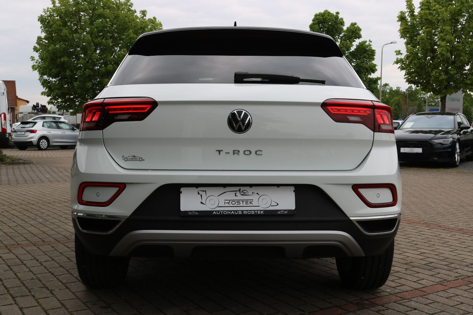 Volkswagen T-Roc Style 1.0 TSI /Massage/Navi/ACC/ParkLenk/ foto 5