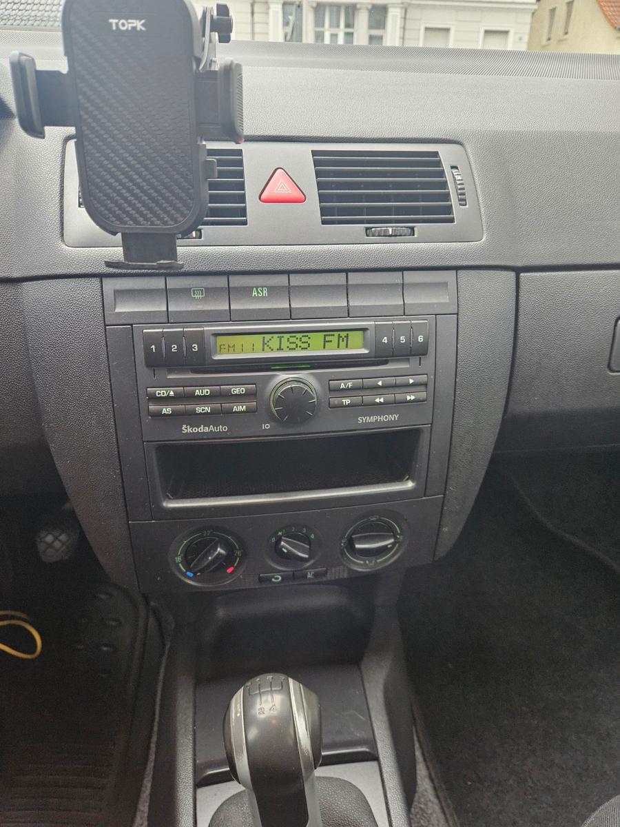 Skoda Fabia 2007 — photo 10