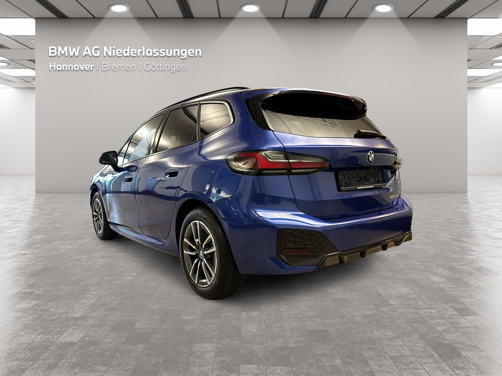 BMW 220 Active Tourer - Bild 2